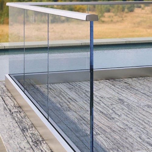 camlı baza, korkuluk bazası, cam baza modeli, alüminyum baza, zemin üstü baza, gömme baza, cam tutucu baza, baza sistemleri, lüks cam baza, kare baza, oval baza, siyah cam bazası, antrasit baza, balkon bazası, cam korkuluk ayağı, kanal profili, cam montaj bazası, baza fiyatları, camlı korkuluk profili, dayanıklı baza