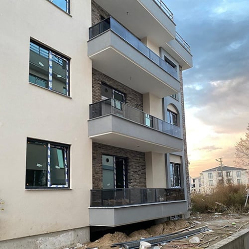 camlı korkuluk, cam küpeşte, şeffaf korkuluk, temperli cam korkuluk, lamine cam korkuluk, balkon cam korkuluk, merdiven cam korkuluk, cam korkuluk fiyatları, bazalı cam korkuluk, kanallı cam korkuluk, spider cam korkuluk, cam tutucu, alüminyum cam korkuluk, paslanmaz cam korkuluk, camlı trabzan, modern cam korkuluk, çerçevesiz korkuluk, cam korkuluk modelleri, cam korkuluk montajı, galeri boşluğu korkuluk