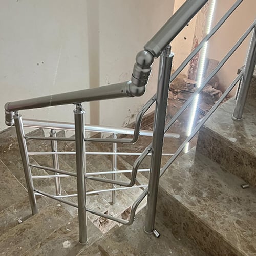 alüminyum korkuluk, camlı korkuluk, balkon korkuluğu, alüminyum küpeşte, merdiven korkuluğu, siyah korkuluk, kare küpeşte, yuvarlak korkuluk, korkuluk fiyatları, alüminyum trabzan, balkon demiri, merdiven tutamağı, profil korkuluk, camlı küpeşte, korkuluk modelleri, paslanmaz korkuluk, pleksi korkuluk, korkuluk montajı, balkon parmaklığı, alüminyum dikme