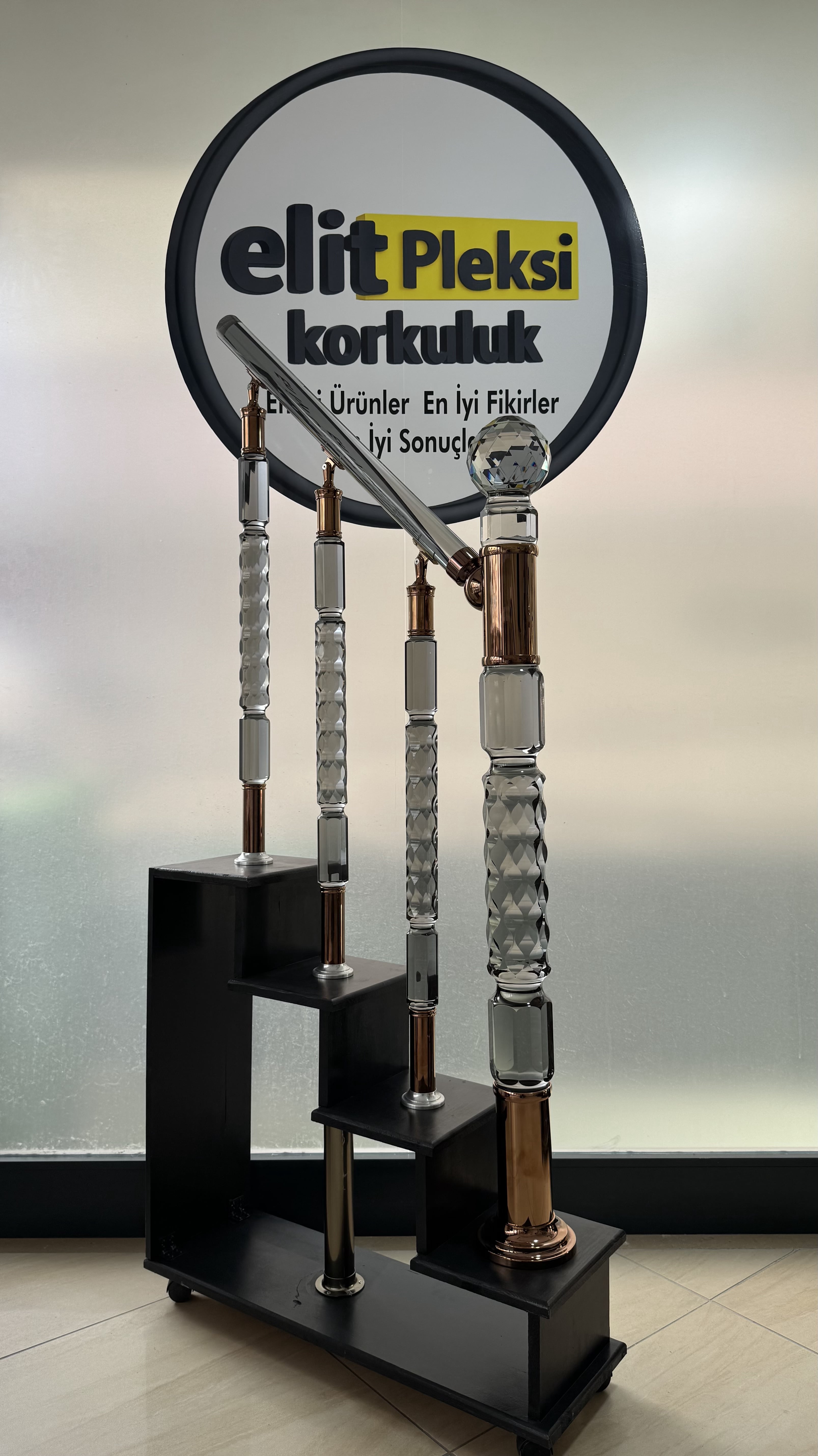 alüminyum korkuluk, camlı korkuluk, pleksi korkuluk, alüminyum küpeşte, cam küpeşte, pleksi dikme, merdiven korkuluğu, balkon korkuluğu, şeffaf korkuluk, kristal korkuluk, pleksi trabzan, camlı baza, temperli camlı, lamine camlı, siyah korkuluk, antrasit korkuluk, gold pleksi, lüks korkuluk, modern trabzan, merdiven dikmesi, korkuluk modelleri, korkuluk fiyatları, alüminyum dikme, pleksi baba, cam tutucu, profil korkuluk, kanal profili, kare küpeşte, yuvarlak korkuluk, ışıklı korkuluk, dekoratif dikme, balkon camlama, merdiven küpeştesi, paslanmaz korkuluk, akrilik korkuluk, galeri boşluğu, zemin üstü baza, şeffaf trabzan, korkuluk montajı, elit pleksi