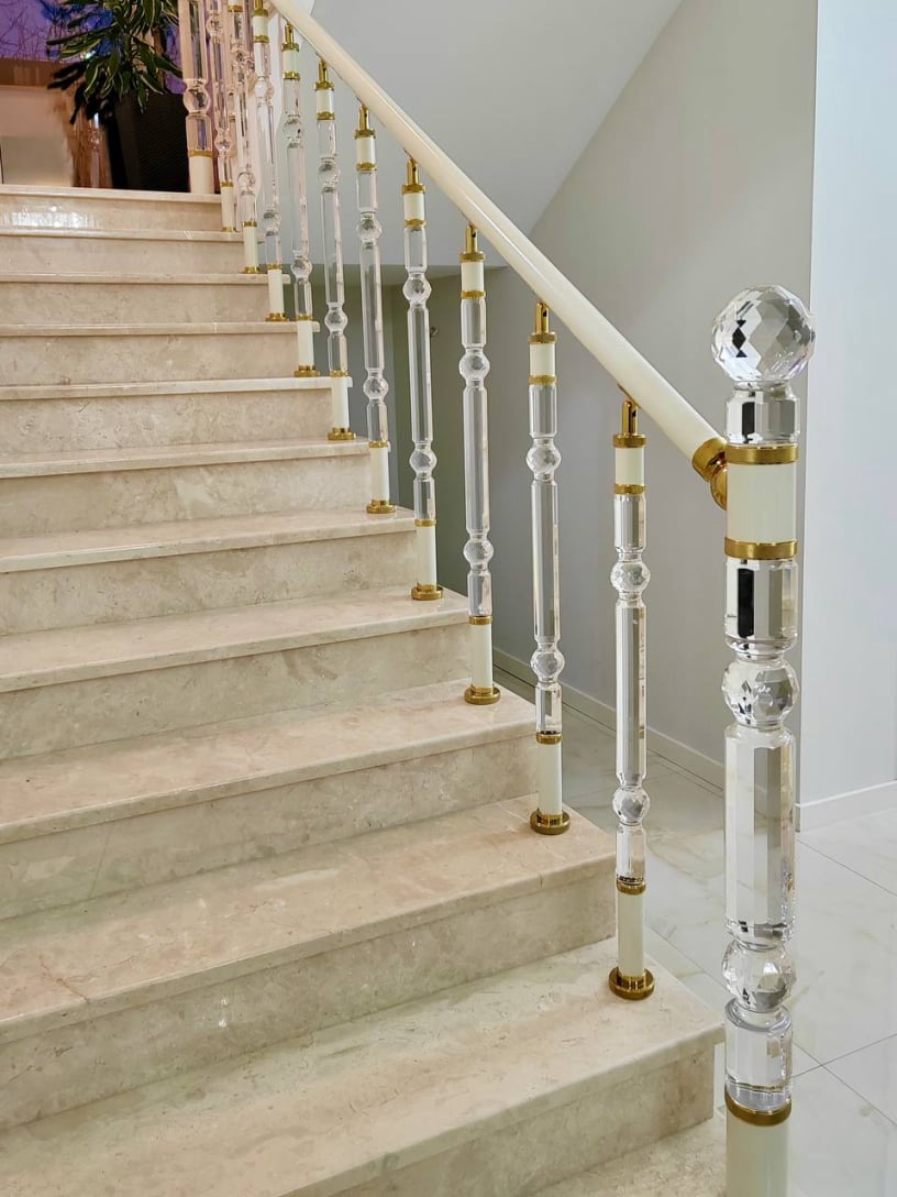 pleksi korkuluk, şeffaf küpeşte, merdiven korkuluğu, pleksi dikme, kristal korkuluk, pleksi trabzan, ışıklı korkuluk, pleksi baba, akrilik korkuluk, merdiven dikmesi, şeffaf trabzan, ledli korkuluk, pleksi küpeşte, lüks korkuluk, modern korkuluk, pleksi modelleri, cam korkuluk, balkon korkuluğu, pleksi aksesuar, pleksi montaj